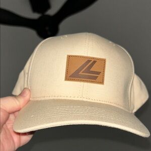 Lange Beige Logo Cap